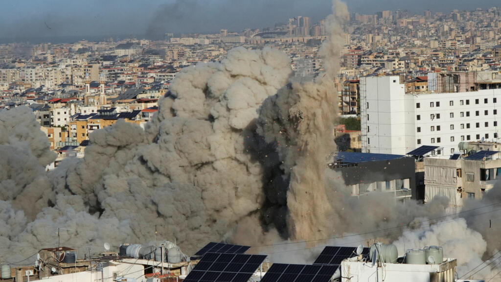 Ataque israelí en Beirut mata al portavoz de Hezbolá
