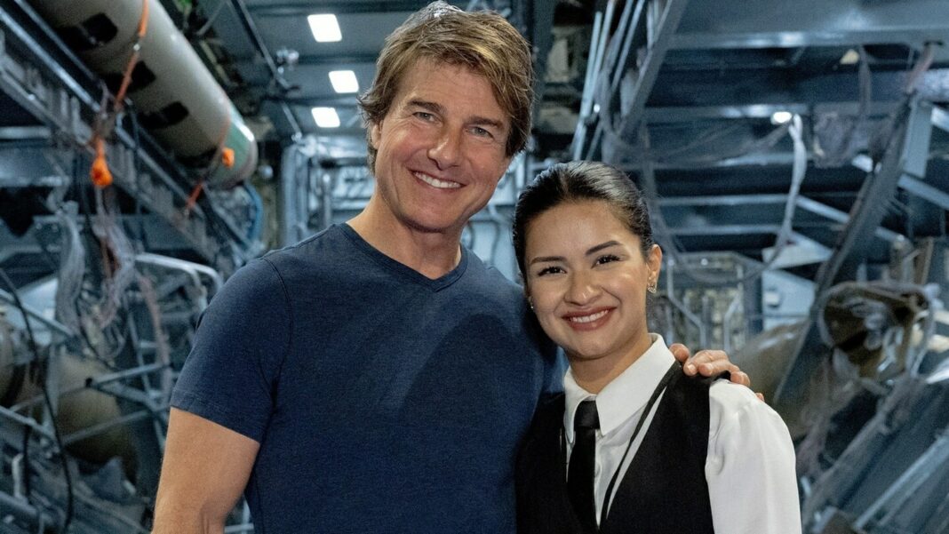 Avneet Kaur se encuentra con el 'con los pies en la tierra' Tom Cruise en los sets de Misión Imposible: Continúas creando historia todos los días
