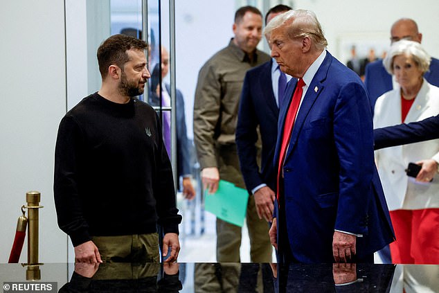 Trump y el presidente de Ucrania, Volodymyr Zelensky, se reúnen en la Torre Trump de Nueva York en septiembre