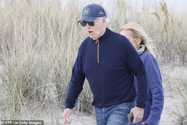 El hombre de 81 años fue visto luchando por recorrer el sendero Gordons Pond Trail en Rehoboth Beach, cerca de su casa, el domingo mientras caminaba.