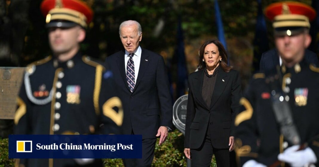 Biden y Harris aparecen juntos por primera vez desde que ella perdió las elecciones ante Trump
