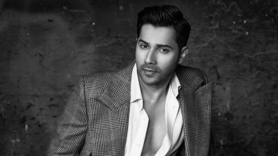 Bollywood News Live Today 22 de noviembre de 2024: Varun Dhawan se une a LinkedIn y se autodenomina 