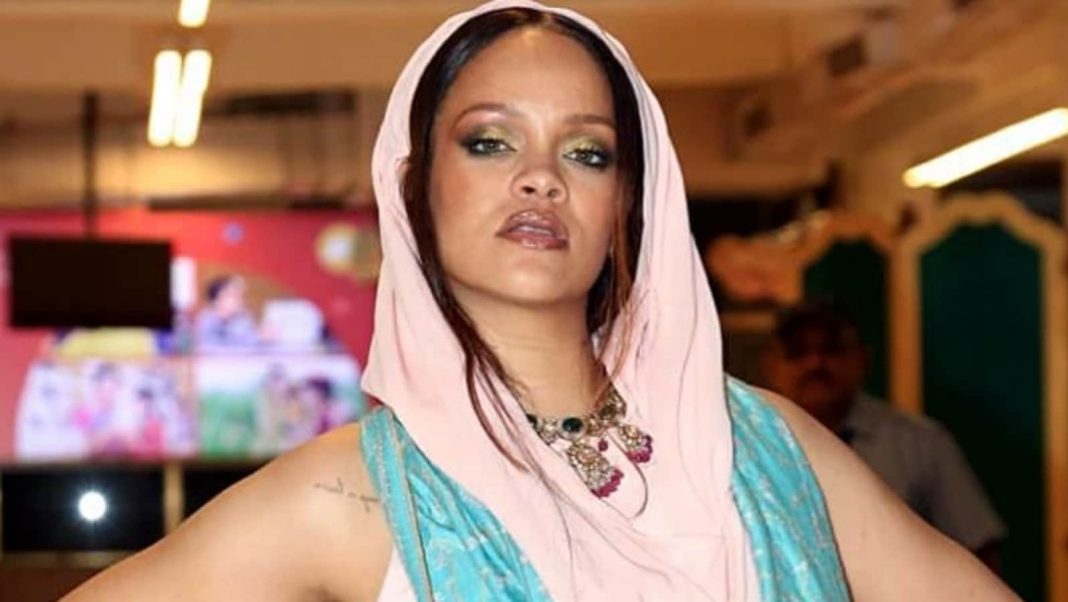 'Burros, analfabetos, Karens': Rihanna critica a quienes comentan sobre su incapacidad para votar en las elecciones estadounidenses
