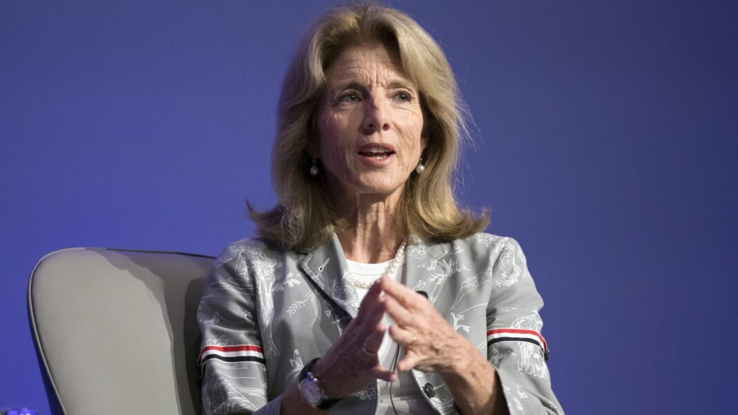 Caroline Kennedy califica de 