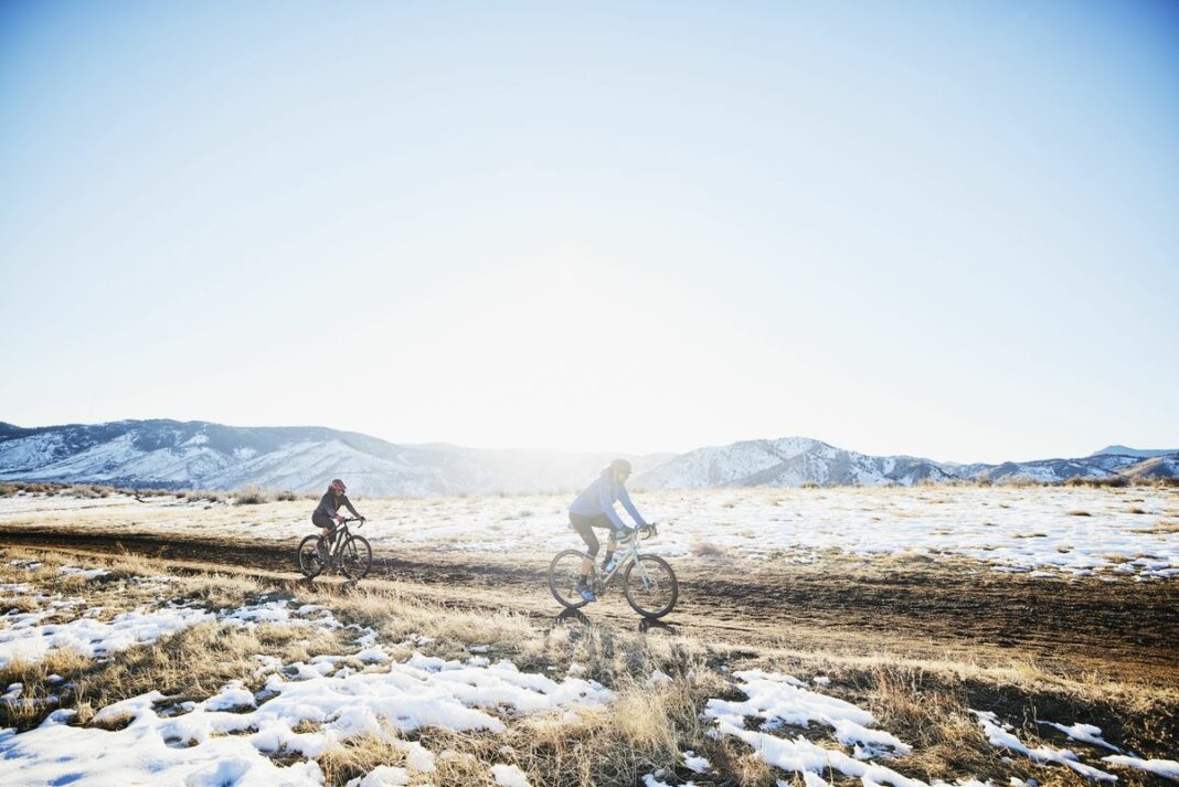 Cómo convertir tu bicicleta de gravel en una máquina de invierno
