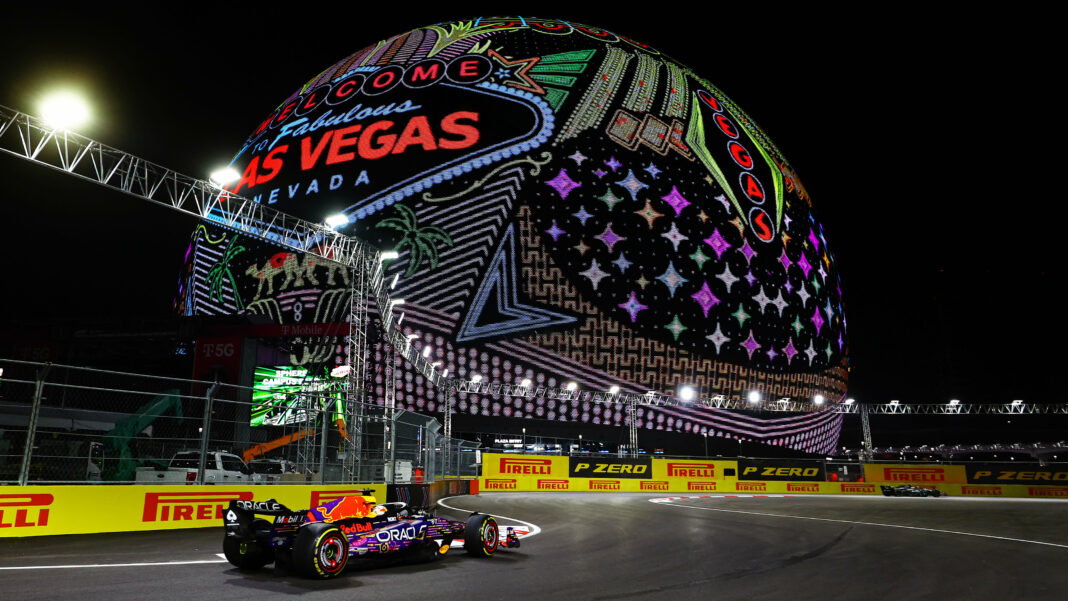 Desde impresionantes adelantamientos hasta un espectáculo fuera de la pista: 10 de los mejores momentos del Gran Premio inaugural de Las Vegas en 2023
