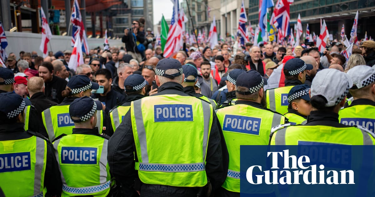 Divisiones en Reform UK mientras figuras importantes defienden a los partidarios de Tommy Robinson
