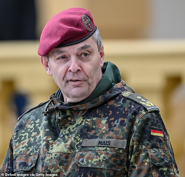 El general Alfons Mais (en la foto), jefe del ejército alemán, ha pedido desde entonces un gasto de defensa considerablemente mayor.