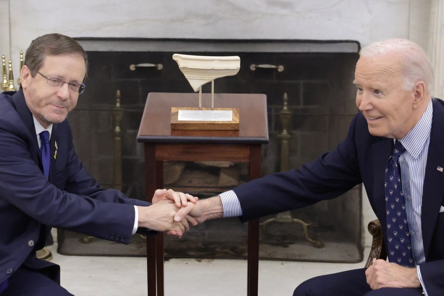 El presidente Joe Biden se reúne con Isaac Herzog de Israel
