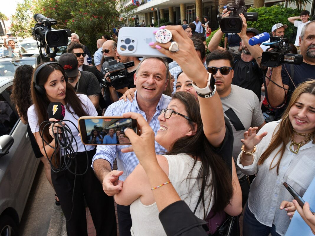 En Uruguay, una segunda vuelta presidencial se centró en la 