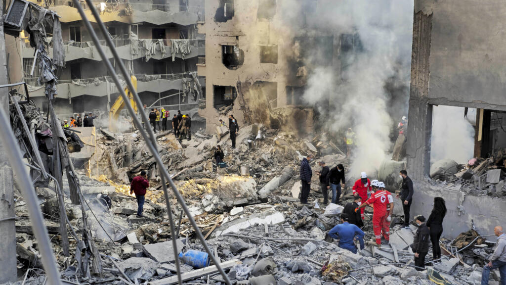 En directo: Ataques aéreos israelíes masivos alcanzaron el centro de Beirut y un edificio residencial fue destruido
