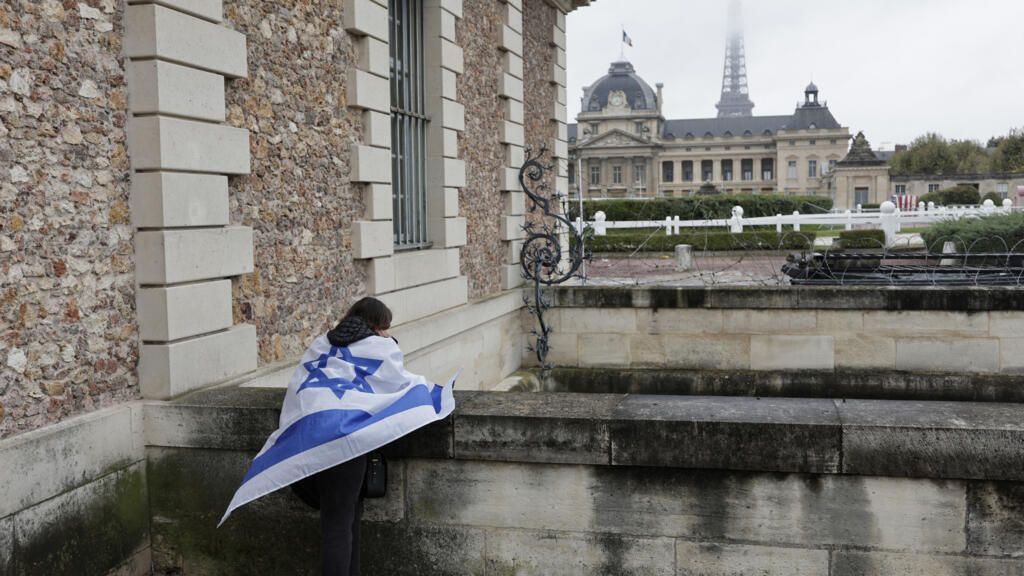 Estalla la polémica por la fastuosa gala en París para la extrema derecha israelí
