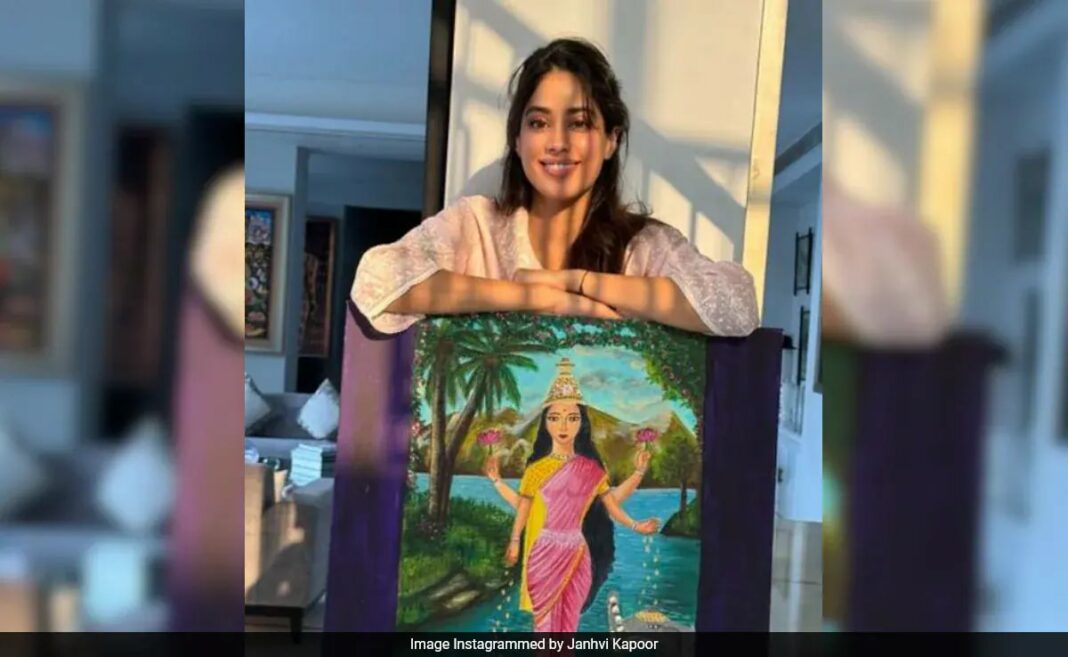 Janhvi Kapoor posa con sus pinturas porque Boney Kapoor quiere 