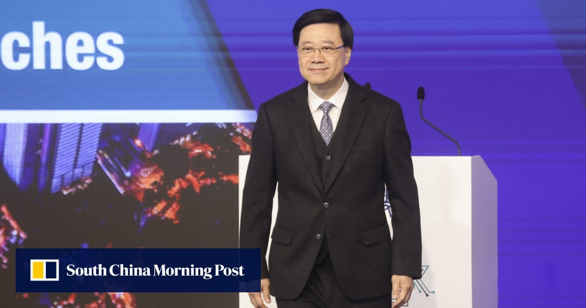 John Lee de Hong Kong insta a tomar medidas globales para combatir el aumento de los delitos tecnológicos
