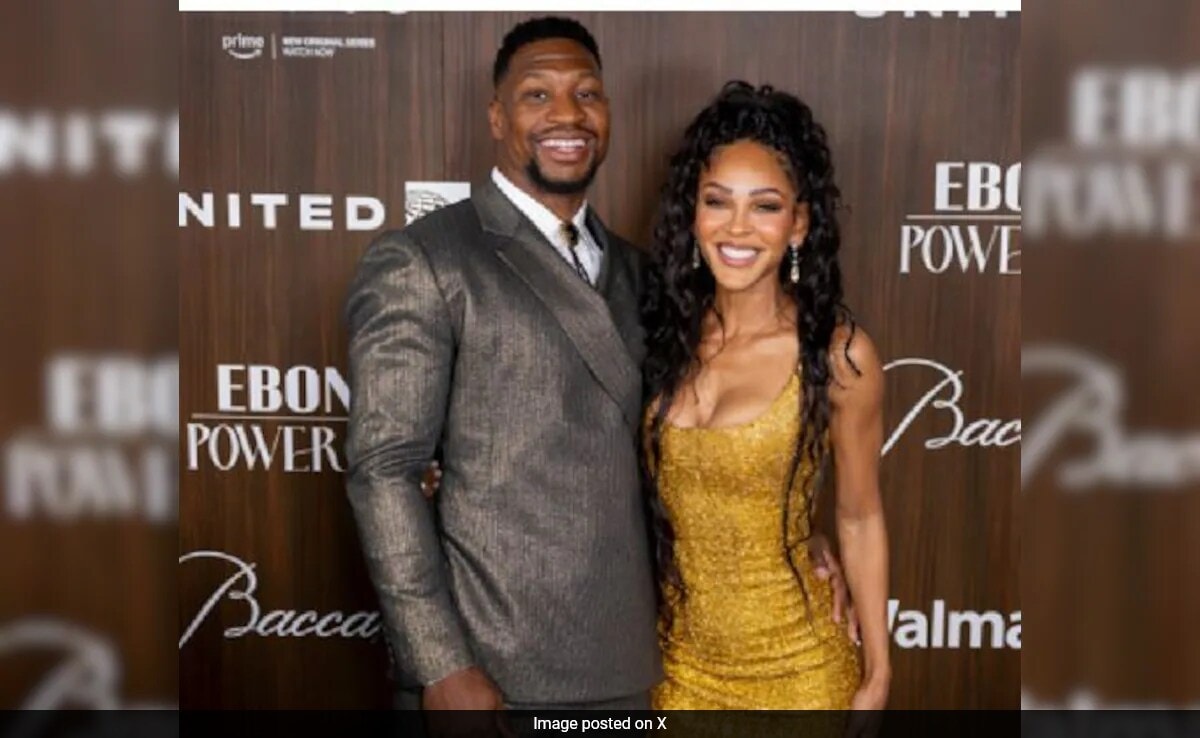 Jonathan Majors y Meagan Good anuncian su compromiso en Los Ángeles. Ver foto viral
