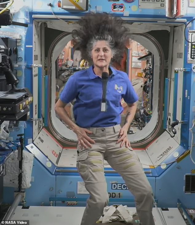 La astronauta de la NASA Sunita Williams ha roto su silencio sobre los temores de que su salud se haya deteriorado desde que quedó varada en la Estación Espacial Internacional (ISS).