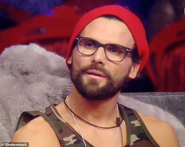 El ex rompecorazones de Baywatch, Jeremy Jackson, ha soportado una serie de problemas personales, luchando contra la adicción a las drogas, un período tras las rejas y un dramático final por su regreso a la televisión de realidad británica.