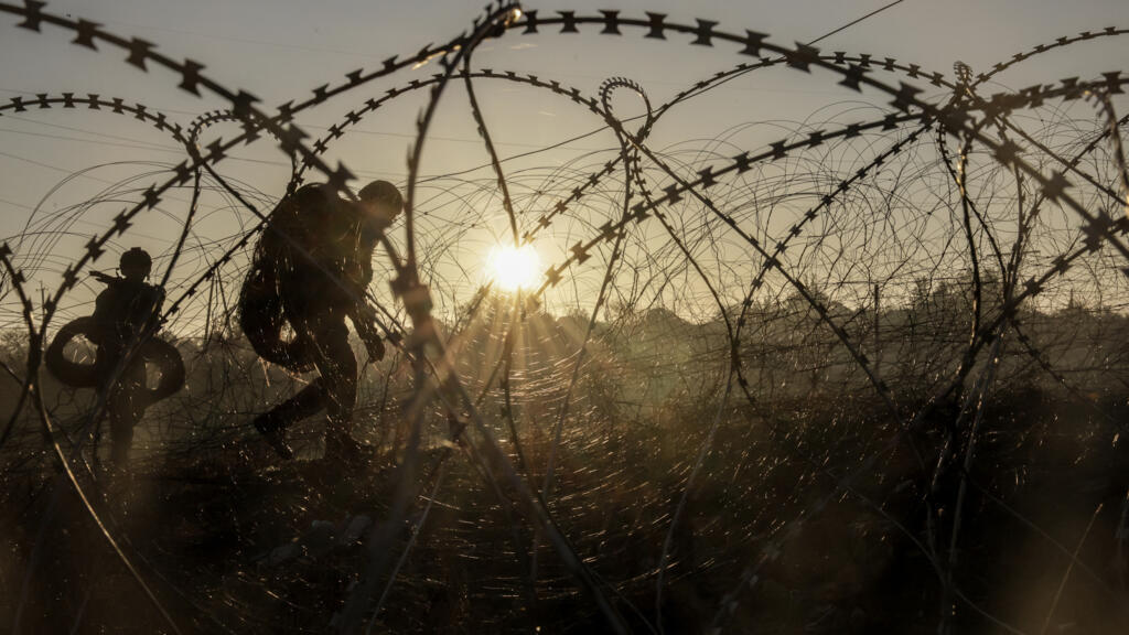 Las defensas ucranianas en Donbas corren el riesgo de ser aplastadas por el avance ruso
