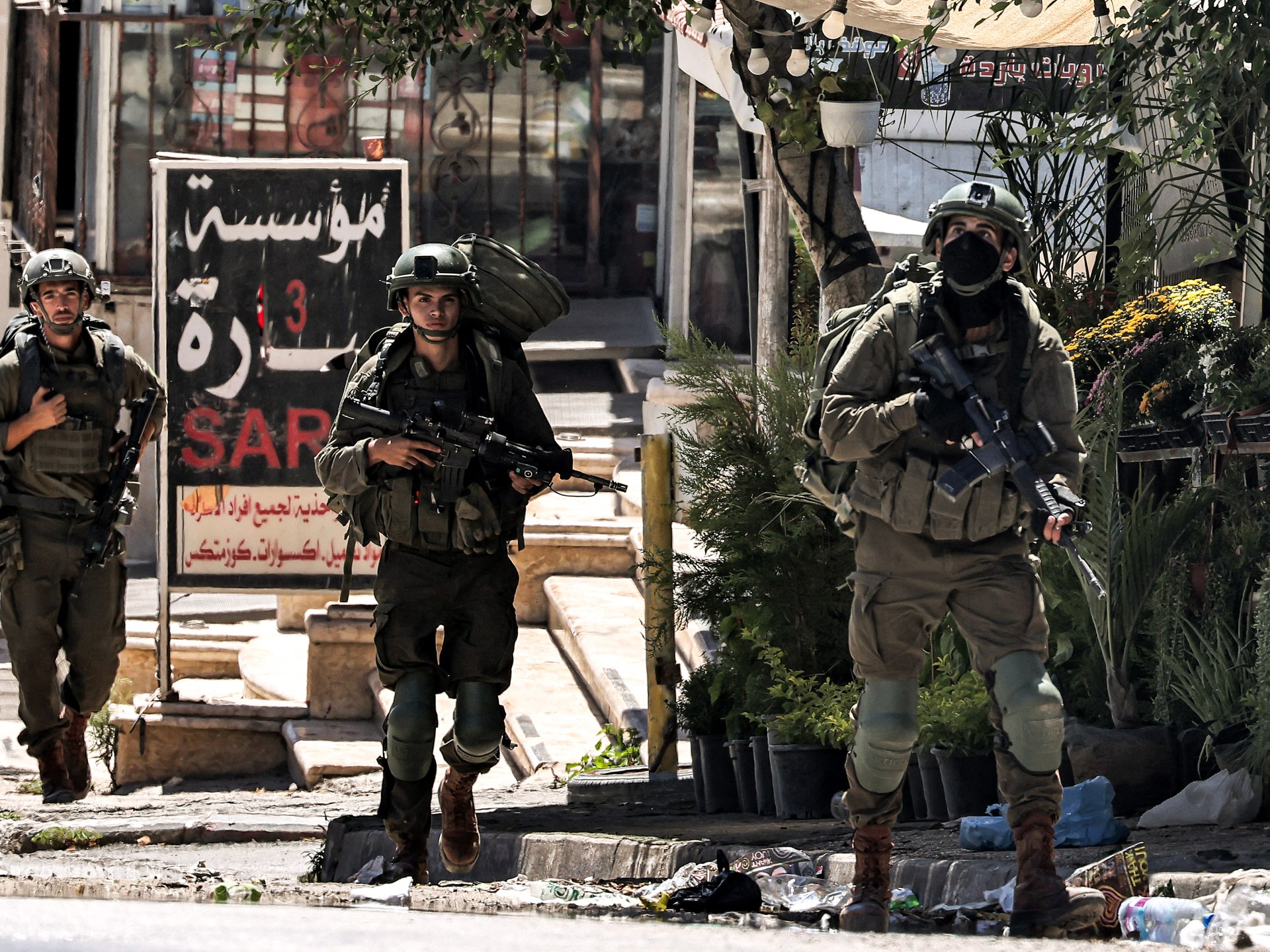 Las fuerzas israelíes matan a un palestino en una redada en una ciudad ocupada de Cisjordania
