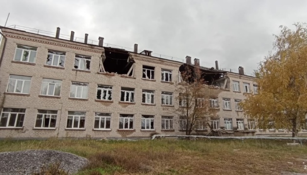 Las tropas rusas destruyeron todas las escuelas de la comunidad de Sviatohirsk
