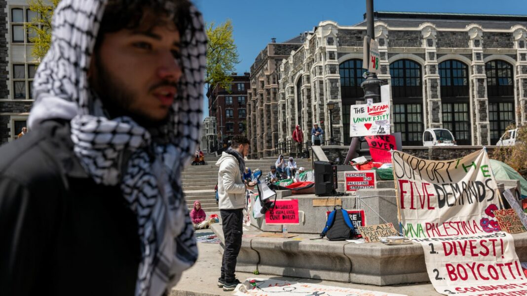 Legisladores estadounidenses presentan proyecto de ley para castigar a las universidades que desinvierten en Israel
