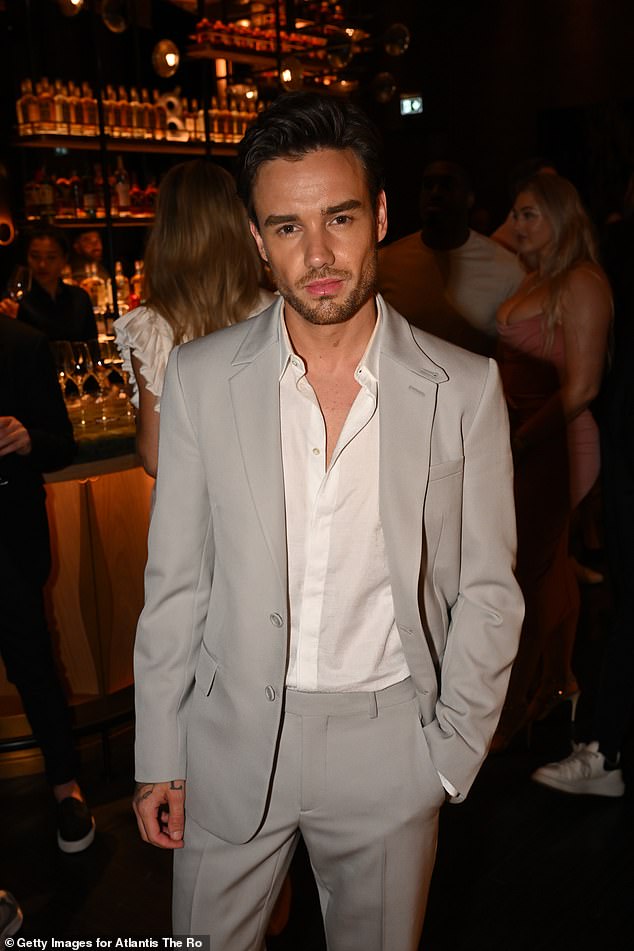 Los fiscales argentinos que investigan la muerte de Liam Payne confirmaron sensacionalmente anoche el arresto de tres sospechosos que ahora están bajo investigación formal.