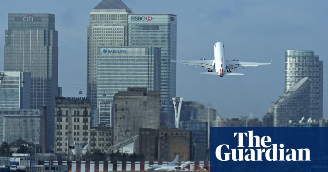 Los aeropuertos de London City, Bristol y Birmingham estarían a la venta
