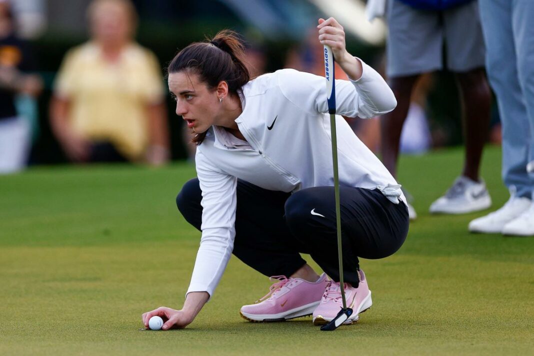 Los brillantes zapatos de golf Nike dorados de la estrella de Indiana Fever, Caitlin Clark, llaman la atención en LPGA pro-am
