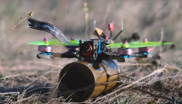 Los invasores atacaron Mala Tokmachka con un dron FPV
