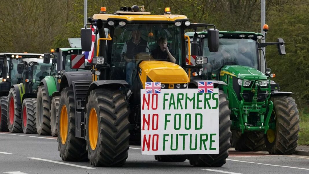 Miles de agricultores del Reino Unido protestan contra el aumento del impuesto a la herencia
