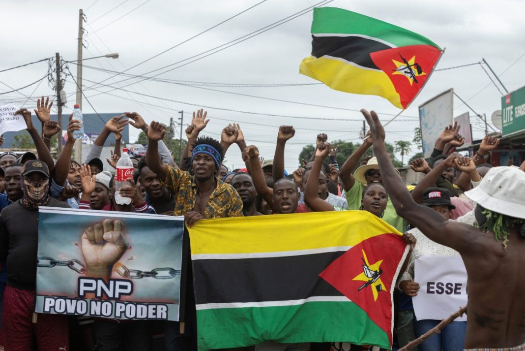 Mozambique despliega soldados antes de las protestas planificadas – Mundo – The Guardian Nigeria News – Nigeria and World News
