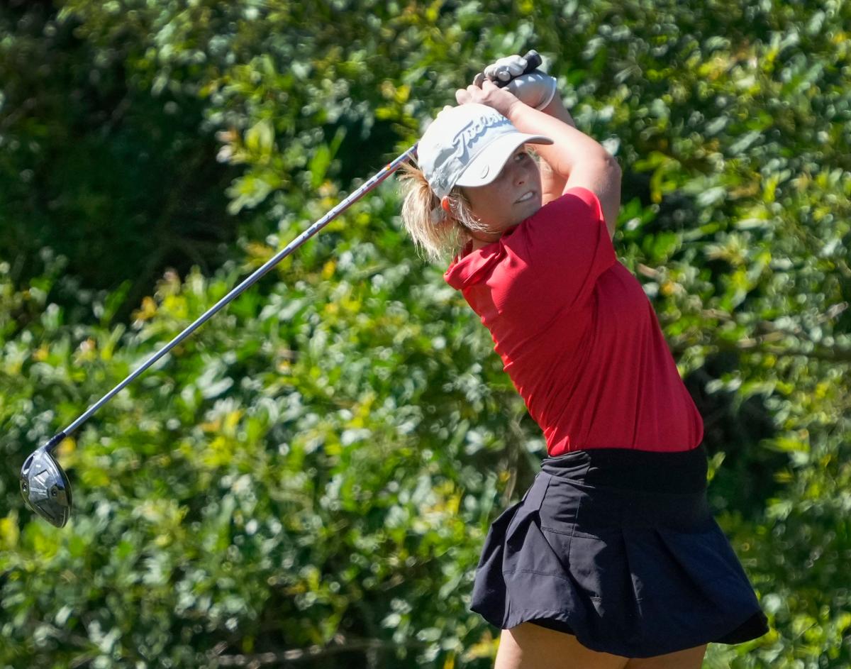 Resumen de golf estatal Clase 1A, 2A: Riley Fletcher de Seabreeze empata en el décimo lugar
