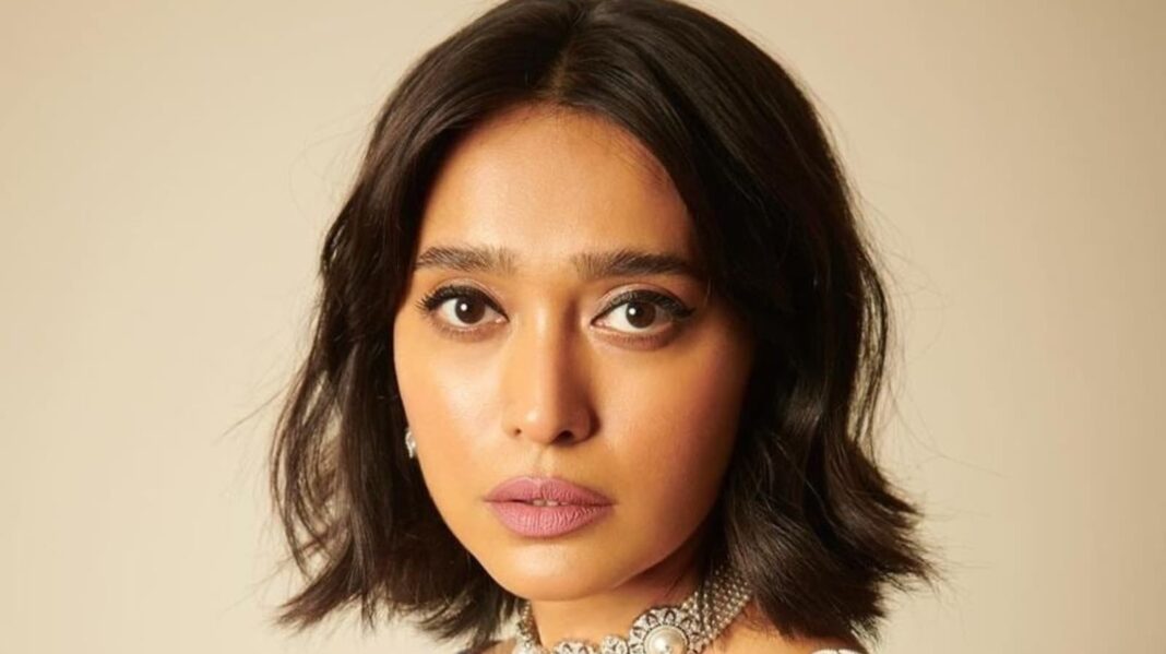 Sayani Gupta recuerda cuando el actor que 'demoró el beso' incluso después de que se cortó la escena: 'Eso es simplemente un comportamiento indecente'
