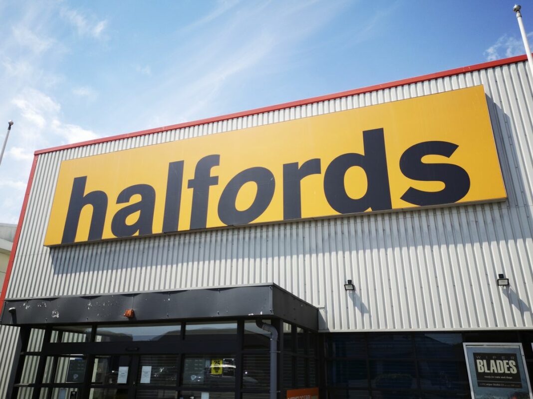 Se cita la 'disminución del ciclismo' mientras caen las ganancias de Halfords
