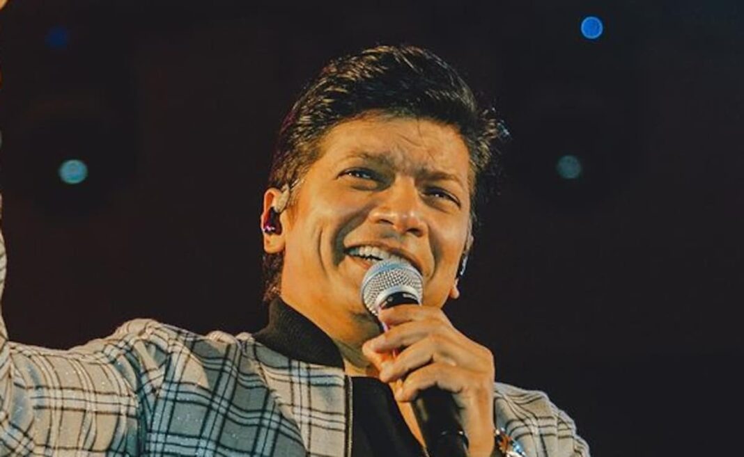 Shaan comparte su opinión sobre la frecuencia de implementación del Autotune en la actualidad
