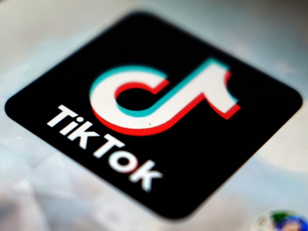 Trump lideró la iniciativa para prohibir TikTok. Ahora dice que lo salvará.
