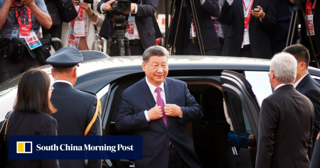 Xi promociona a China como líder de la globalización y contrasta con EE.UU. bajo Trump
