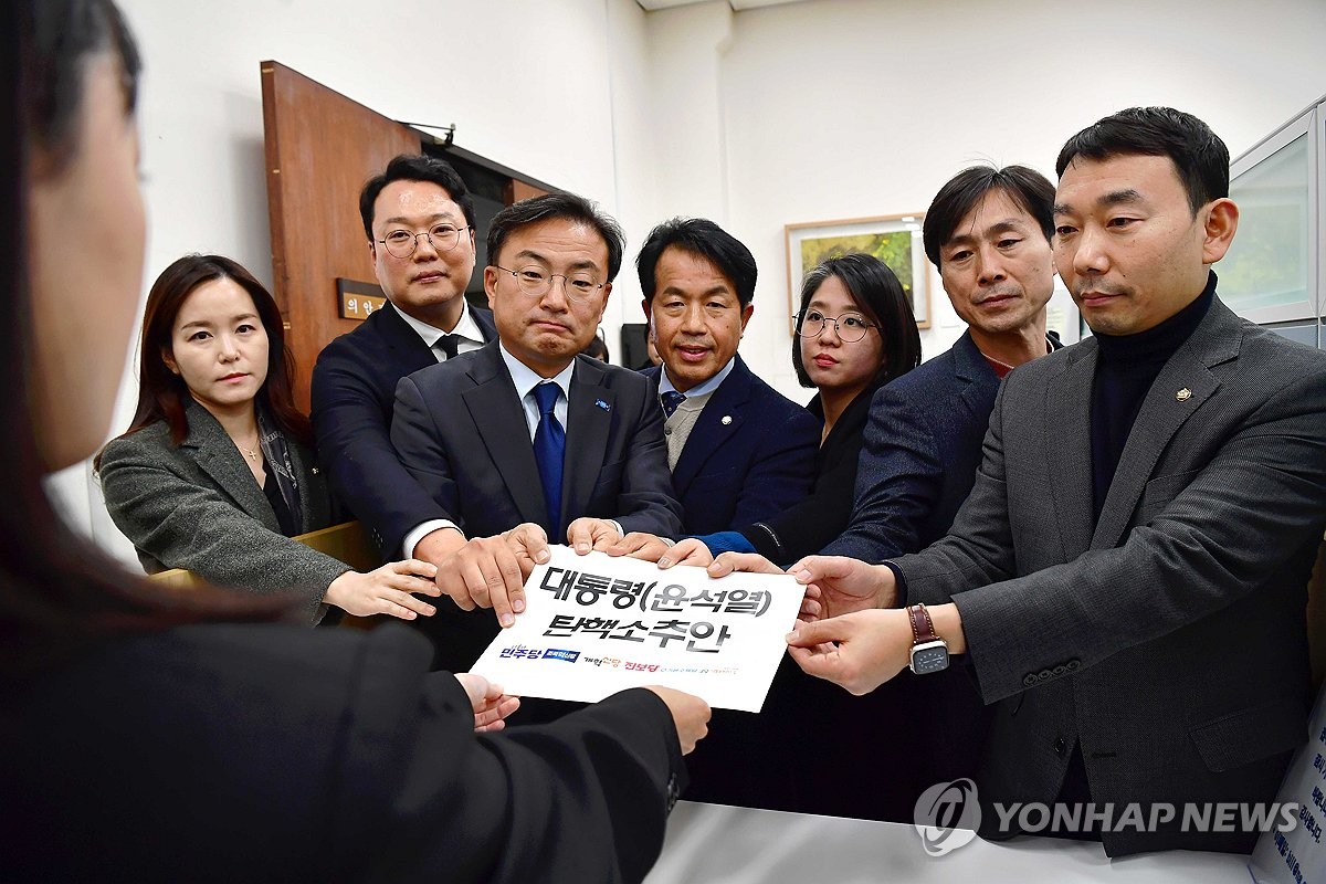 (5th LD) National Assembly to vote on Yoon&apos;s impeachment motion amid president&apos;s public apology