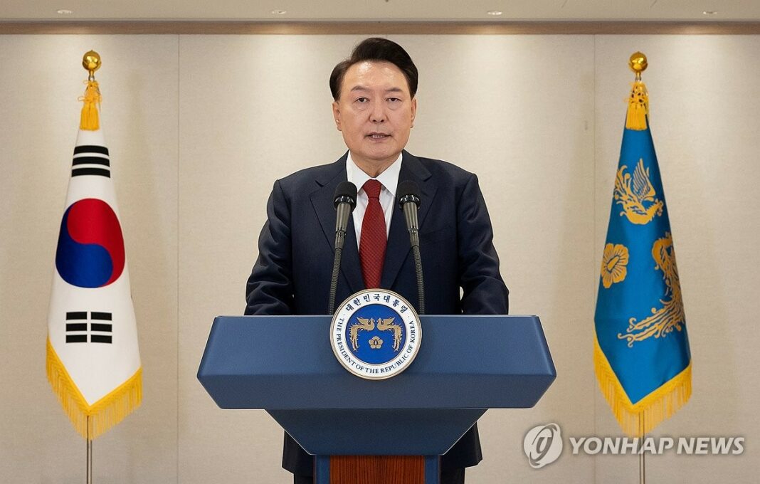 (LEAD) (Yoon Impeachment) (News Focus) Yoon's impeachment eases political uncertainty, yet diplomatic, security perils remain: experts