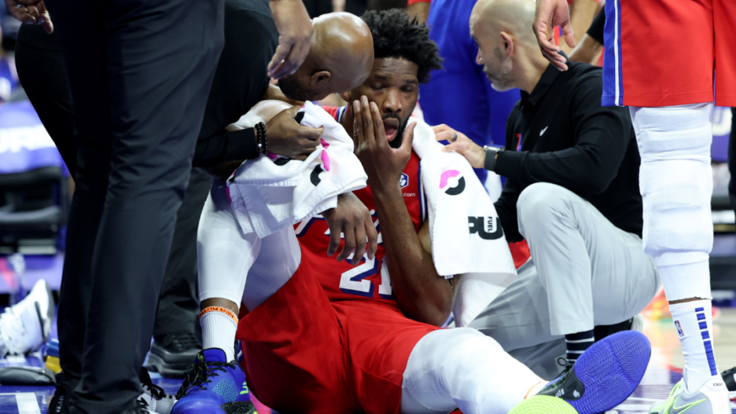 Actualización sobre la lesión de Joel Embiid: el gran hombre estrella de los 76ers sufre una fractura sinusal, el cronograma no está claro después del último revés
