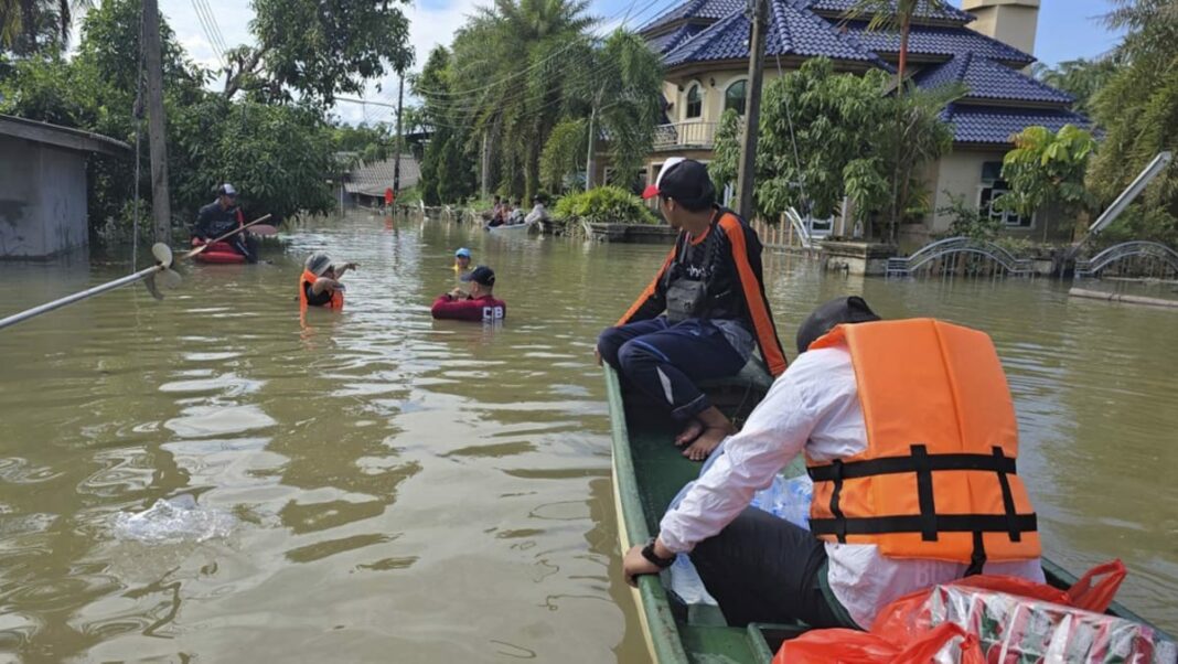 Aumenta a 29 el número de muertos por las inundaciones en el sur de Tailandia
