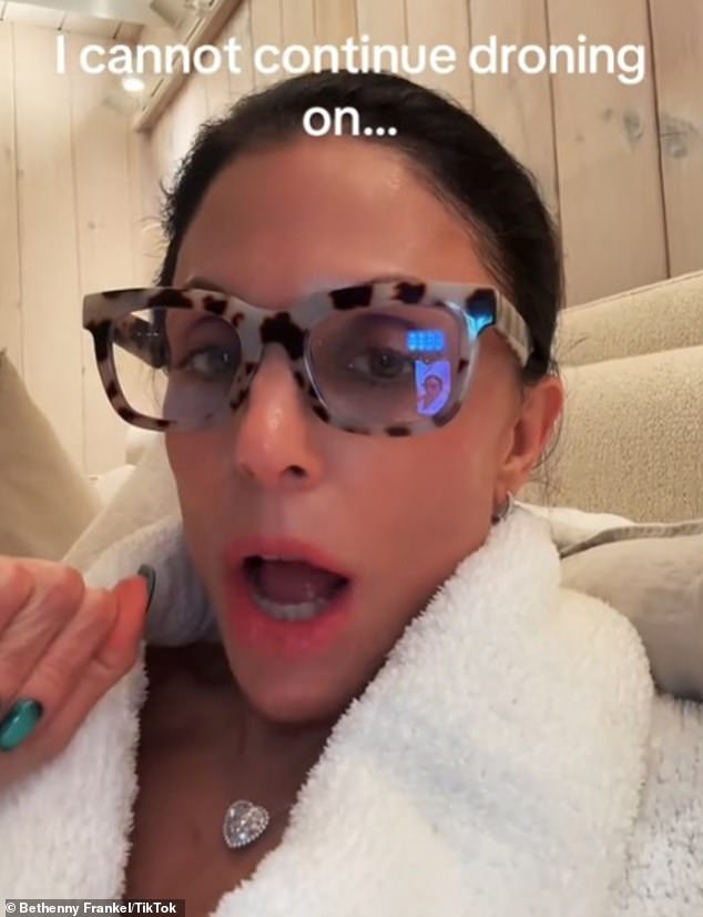 Bethenny Frankel ha afirmado que la han silenciado en TikTok por su charla sobre los drones que sobrevuelan el noreste.