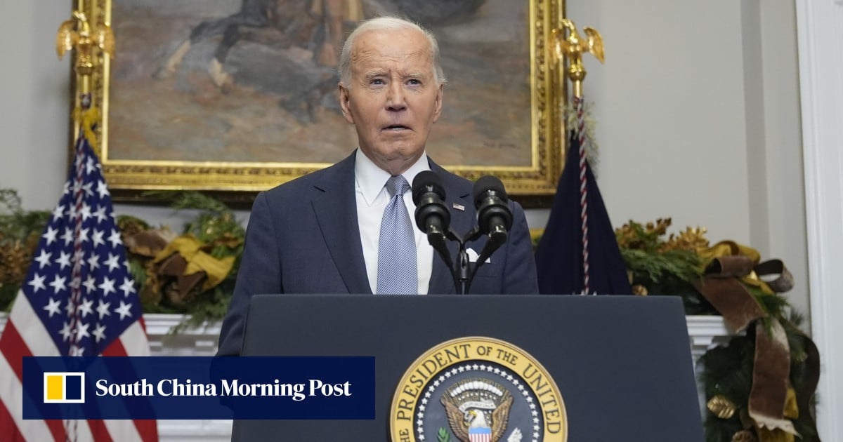 Biden dice que la caída de Assad en Siria es un "acto fundamental de justicia", pero "un momento de riesgo"
