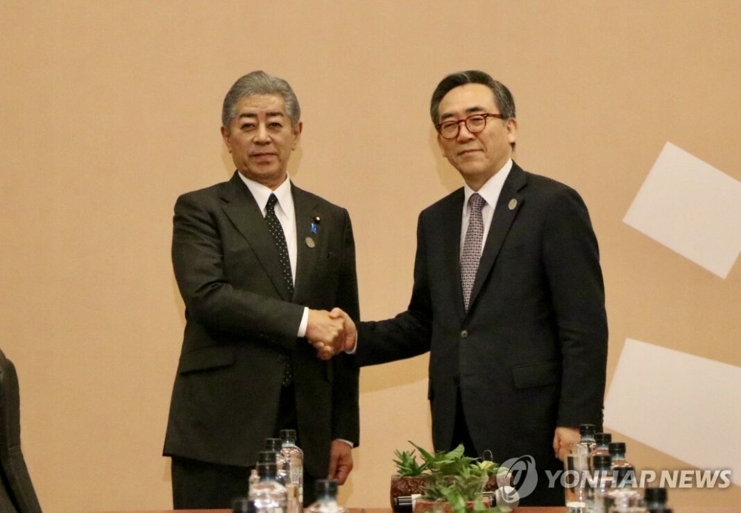 S. Korea, Japan seek foreign ministers' meeting early next year despite political turmoil