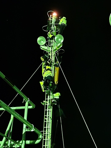 4 Greenpeace activists detained for questioning after 12-hour protest atop LPG tanker