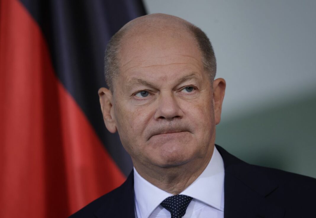 El Partido Socialdemócrata de Scholz rechaza el envío de misiles Taurus a Ucrania en su programa electoral, según informan los medios
