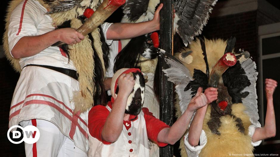 El festival Klaasohm de Borkum promete abolir el "ritual" de azotar a las mujeres
