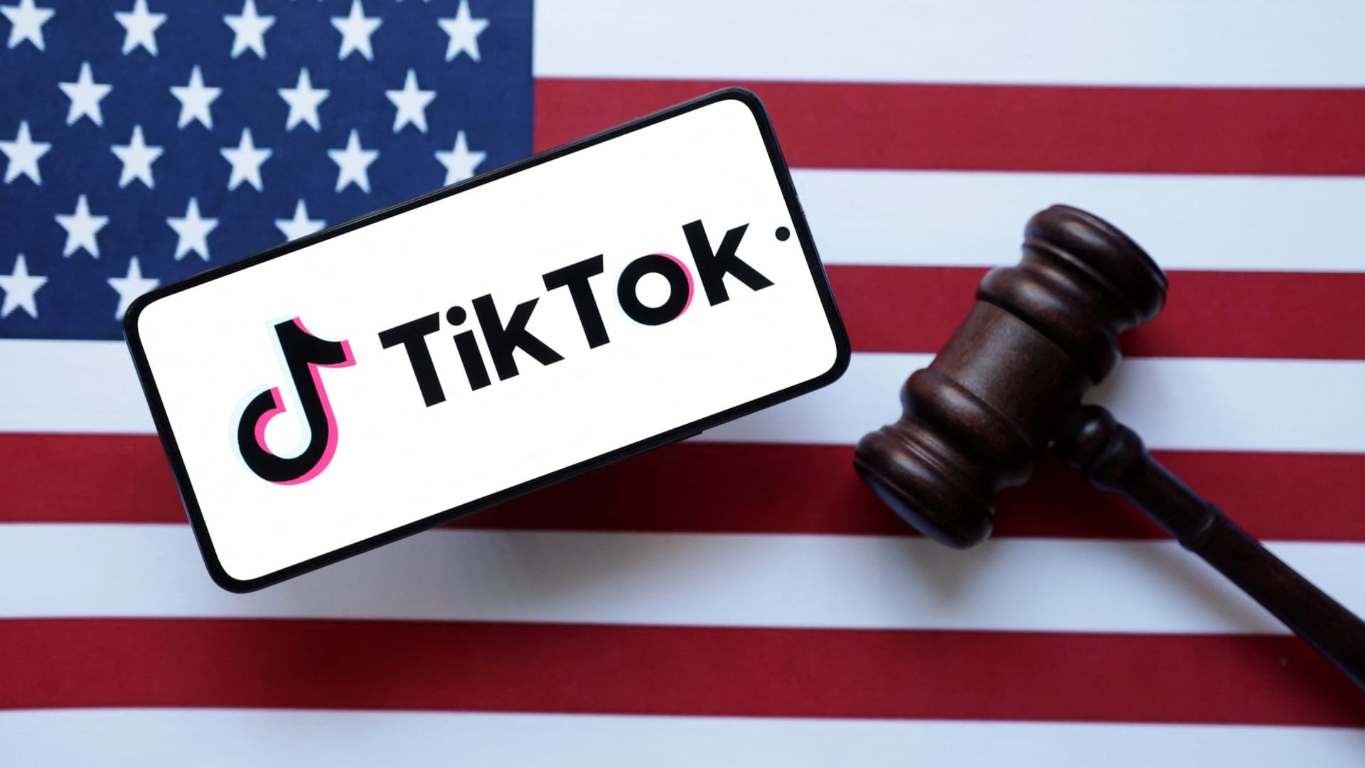 El tribunal de apelaciones confirma la ley que ordena a ByteDance, con sede en China, vender TikTok o enfrentar la prohibición de EE. UU.
