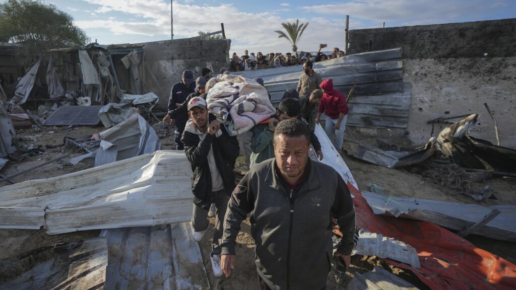 En directo: Funcionario de Hamás dice que se han reanudado las conversaciones sobre el alto el fuego en Gaza
