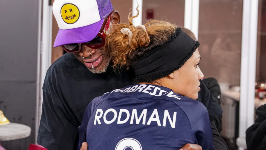 Entrevista a Trinity Rodman 'Call Her Daddy': la estrella del USWNT rompe el silencio sobre Dennis Rodman y dice que 'no es papá'
